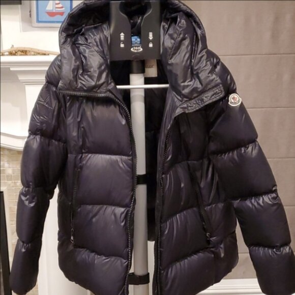 Moncler Jacket Women's - Picture 1 of 5